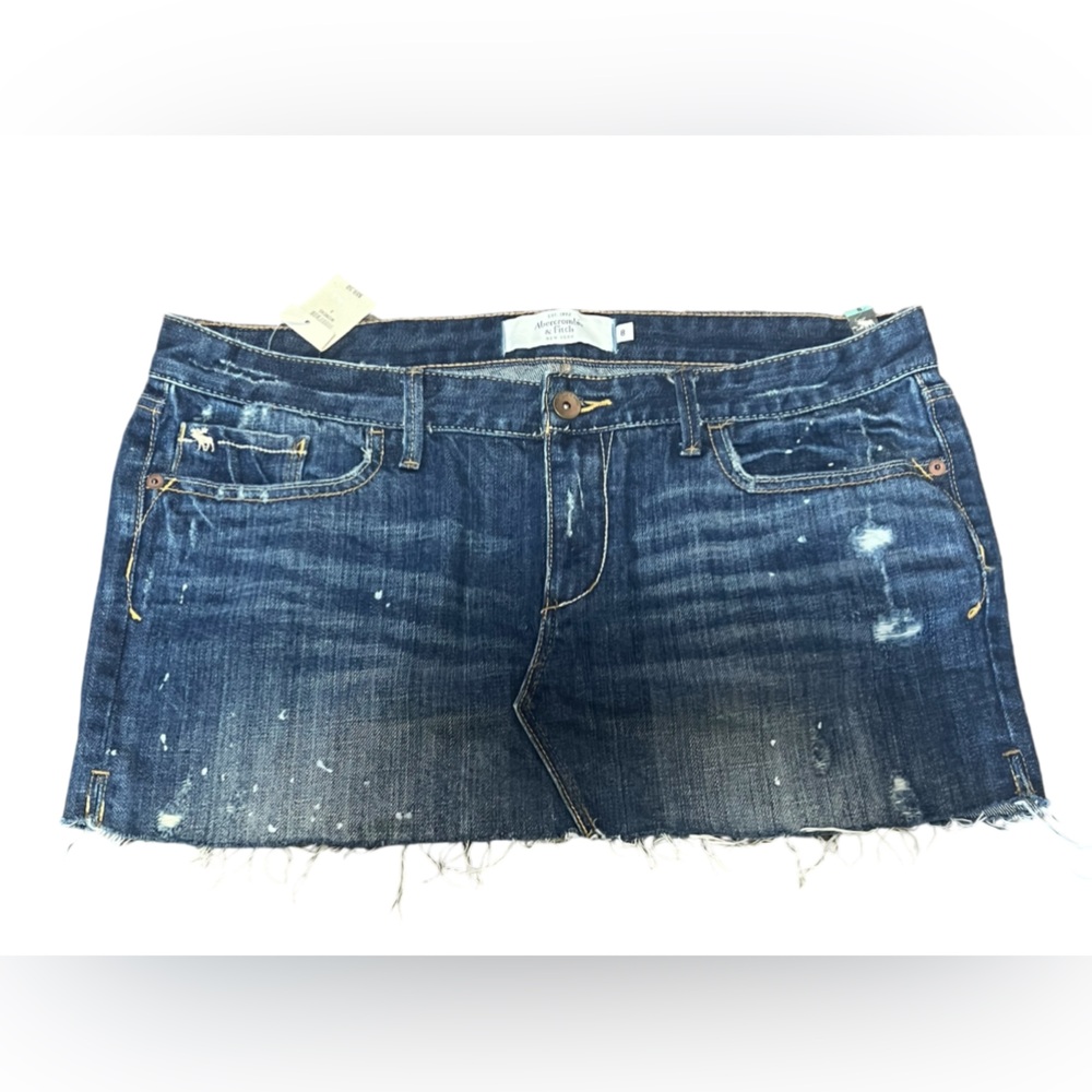 NWT Abercrombie & Fitch Distressed Denim Skirt